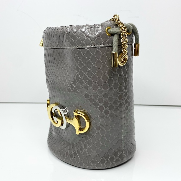 Gucci Python ‘Zumi’ Bucket Crossbody Bag - Picture 9 of 13
